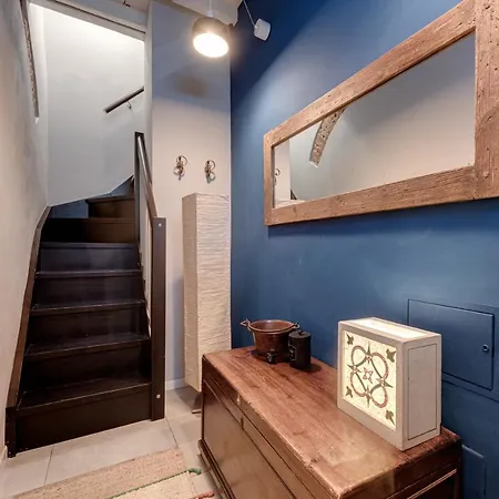 Tra Il Duomo E Il Teatro La Pergola Appartement *